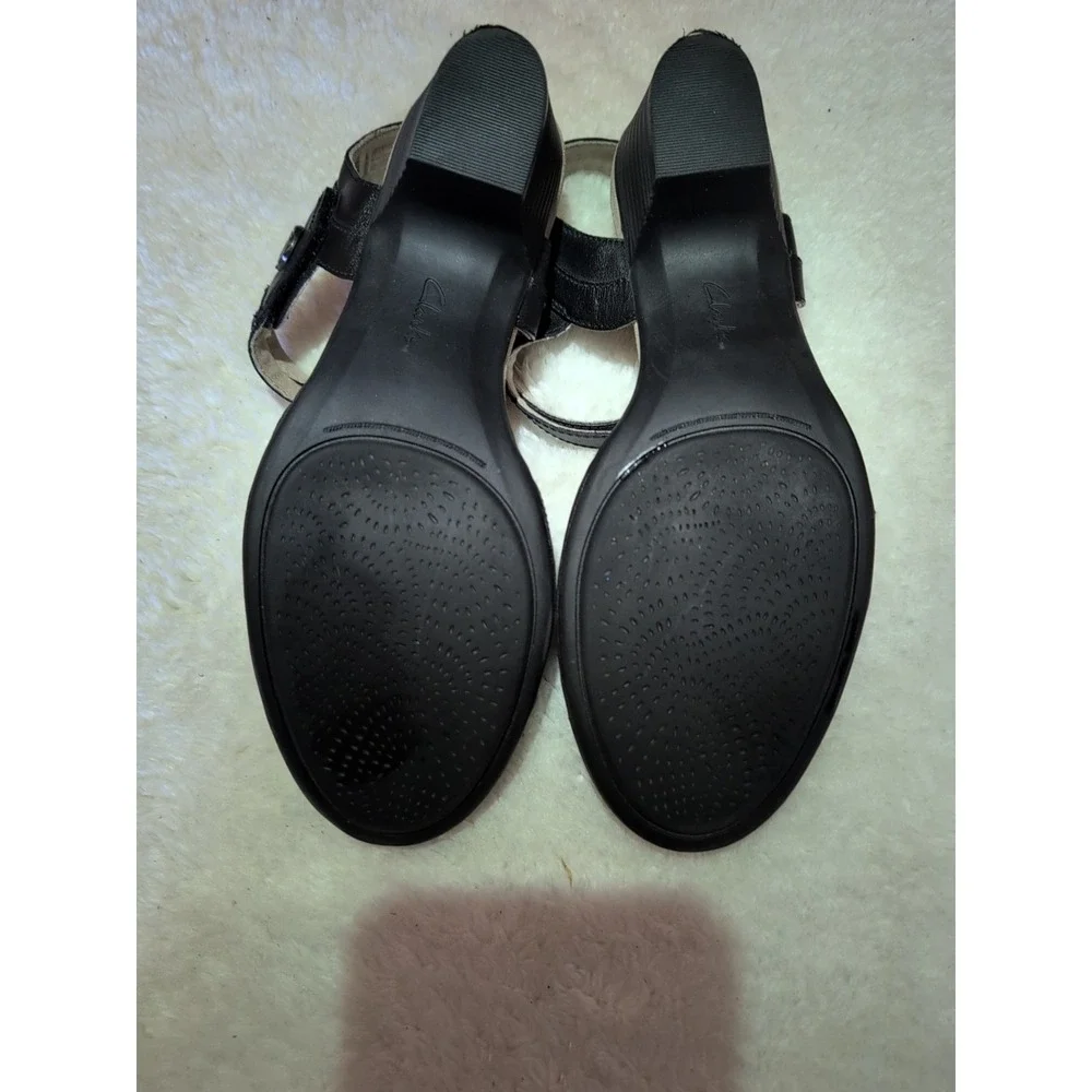 Sz 9.5M Clarks Collection Emily 2‎ Ketra Ankle Strap Heels Womens Black